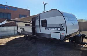 2022 KZ Sportsmen 292BHK RV rental photo 2