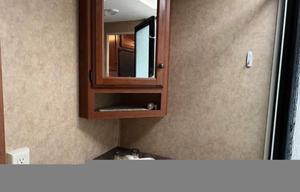 28' DUTCHMEN SLEEPS 6 FULLY STOCKED