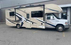 HANK - 2018 Thor Motor Coach Four Winds 11768WNW