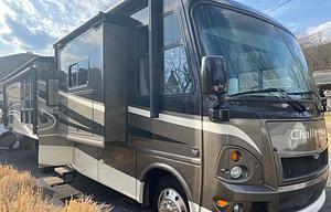 2010 Damon Challenger 371