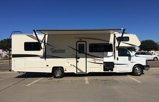 Vacation Ready 2014 Chevy Coachmen