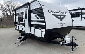 2027 Transcend One 151BH RV rental photo 1
