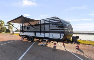 AMAZING BUNKHOUSE CAMPER!