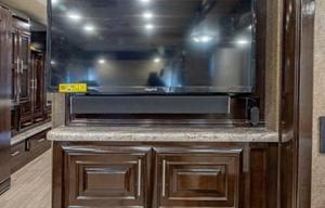 BIG SUGAR - 2019 Thor Motor Coach Challenger 37TB
