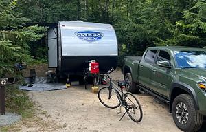 Lightweight trailer perfect for family getaway!