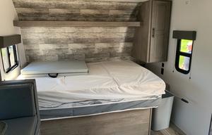 Bunkhouse - 2021 Keystone Springdale Mini 1760BH