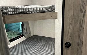 2022 Gulf Stream RV Friendship 248bhtt
