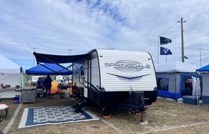 RV Delivery Daytona | Jeep Beach 4–5 Adults