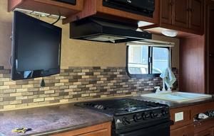 Fully Stocked Jayco | Easy Tow & Sleeps 6