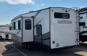 2021 Forest River 290vb.  Delivery available.