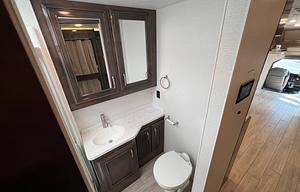 2023 Entegra Coach Accolade XL 37L