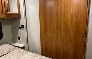 Group-Friendly Jayco Greyhawk Bunk Floorplan