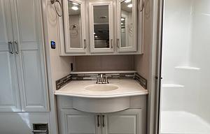 2021 Diesel, Bunks, 2 Full Baths