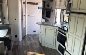 Adventure ready Cougar - bunks + family friendly