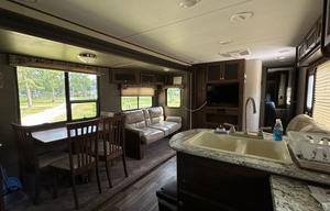 2018 Keystone RV Hideout 28RKS RV rental photo 11