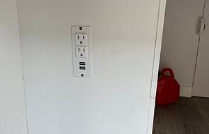 2021 Air BnB on wheels - low miles, fully stocked