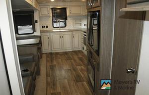2021 Keystone RV Cougar “pet friendly”