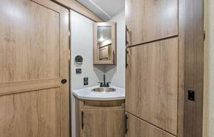 The Tumbleweed | Bunk House (Sleeps 8)