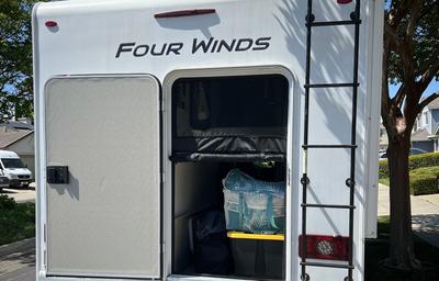 2024 Thor Four Winds 26X | Modern RV | Delivery
