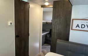 Big Family Friendly Trailer - Wildwood Bunkhouse