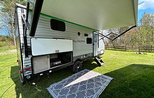 Adventure Den JANY2410