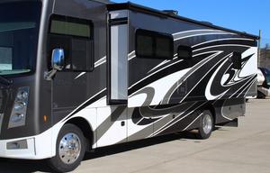 2021 Thor Miramar 32.2  34 Feet Long , Sleeps 6
