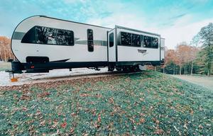 BRAND NEW 2024 Wildwood with TWO bathrooms!!!