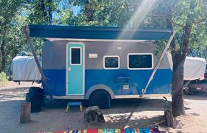 Retro Vintage Hybrid Trailer +Extras Delivery Only