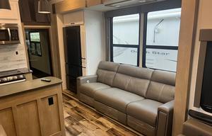 2023 Keystone RV Raptor 424