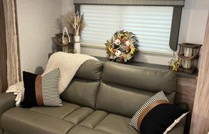 Minnie Winnie FLX | Solar Bunkhouse | Sleeps 6!