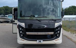 Matt and Reba's Motorhome Rental