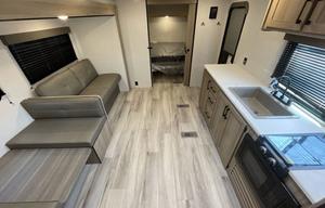 Lightweight Family Bunkhouse Getaway Camper