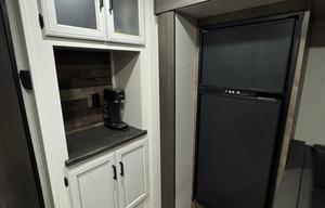 2021 Venture RV SportTrek ST241VMS