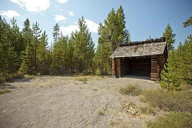CULTUS CORRAL HORSE CAMP