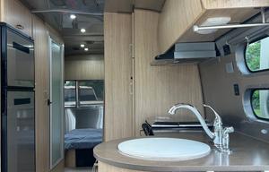 "Sky Glider" Airstream Flying Cloud 25FB