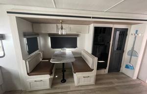 2024 Forest River RV Grand Surveyor 253RLS RV rental photo 10