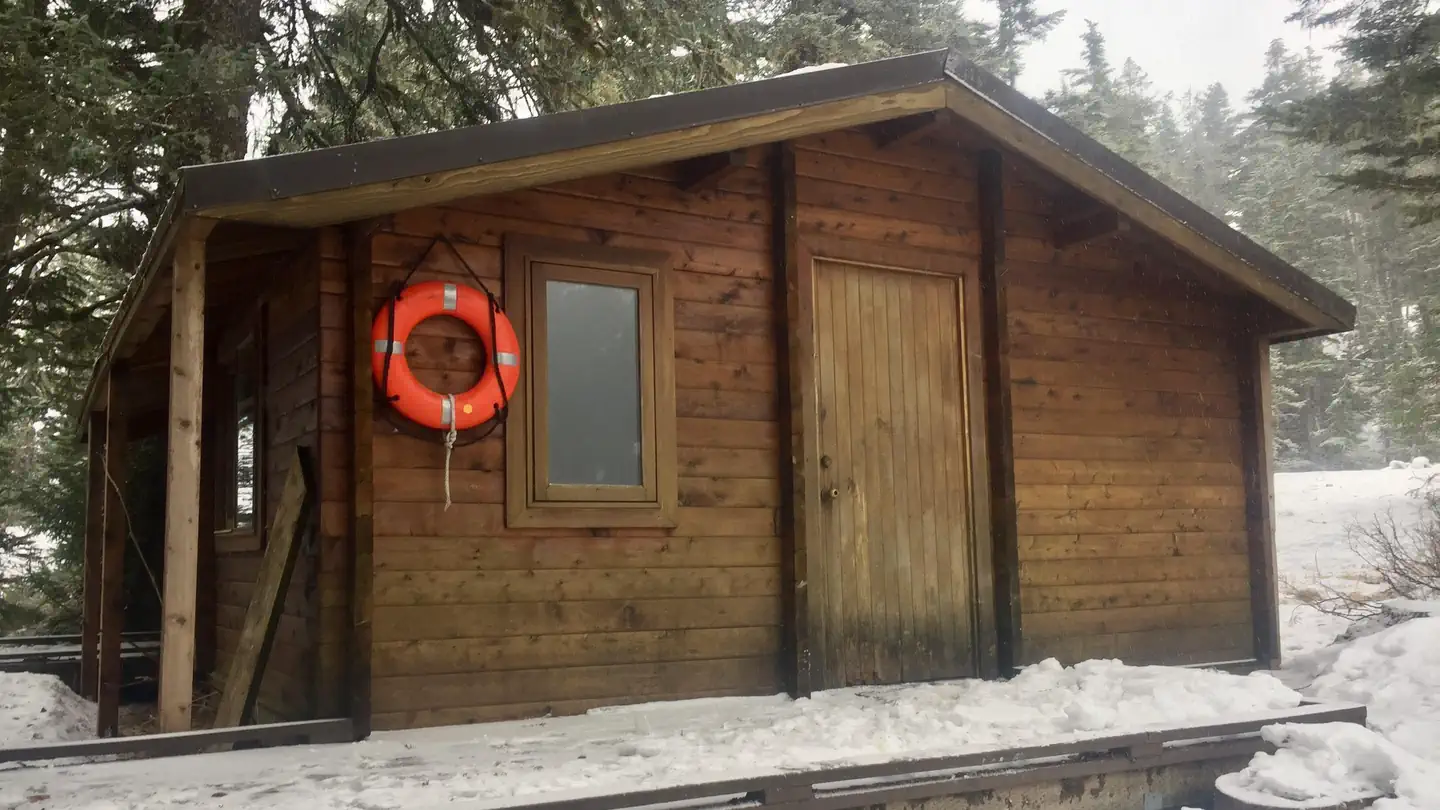 Harrison Lagoon Cabin
