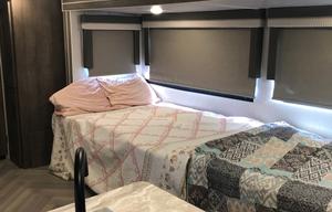 2022 Forest River RV Wildwood X-Lite 28VBXl