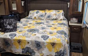 2018 Thor Motor Coach Palazzo 33.2