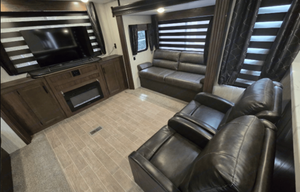 2021 Forest River Cherokee Black Label 306MMBL