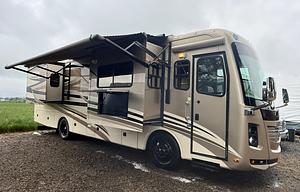 2013 Holiday Rambler Ambassador 36PFT