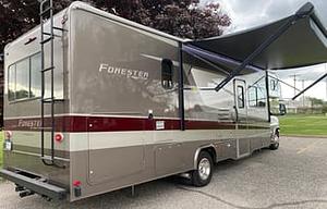 Forest River, Forester 3271S Ford V10