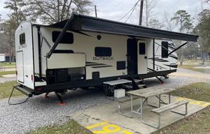 2022 Keystone RV Outback Ultra Lite 302UBH