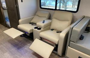 2022 Coachmen RV Mirada 35ES