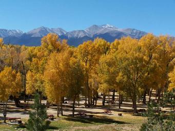 Chalk Creek Campground & RV Park