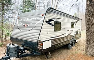 2019 Heartland Trail Runner SLE 24 RV rental photo 7
