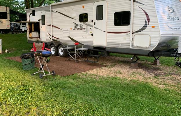 2014 Jayco Jay Flight 32BHDS RV rental photo 1
