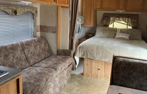 2008 R-Vision Trail-Cruiser TC26QBC