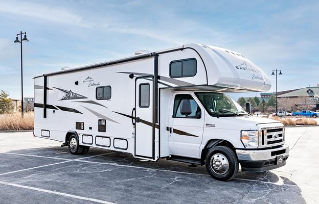 2022 EAST TO WEST Entrada 2900DS