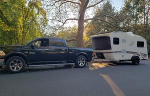 Modern RV w Panoramic Window & Outdoor Kitchen